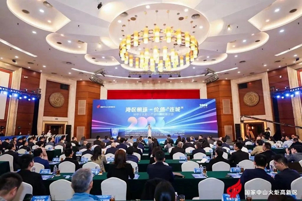 U(ku)t(y)ˎa(chn)I(y)Ȧ16(g)(xing)ĿЮa(chn)I(y)һwƽ(hu)